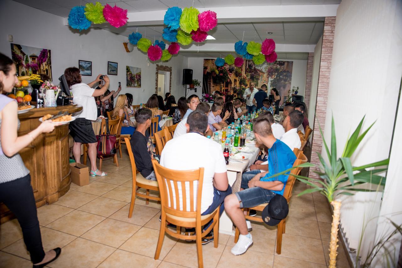 Cristal Hotel Ravda Bagian luar foto