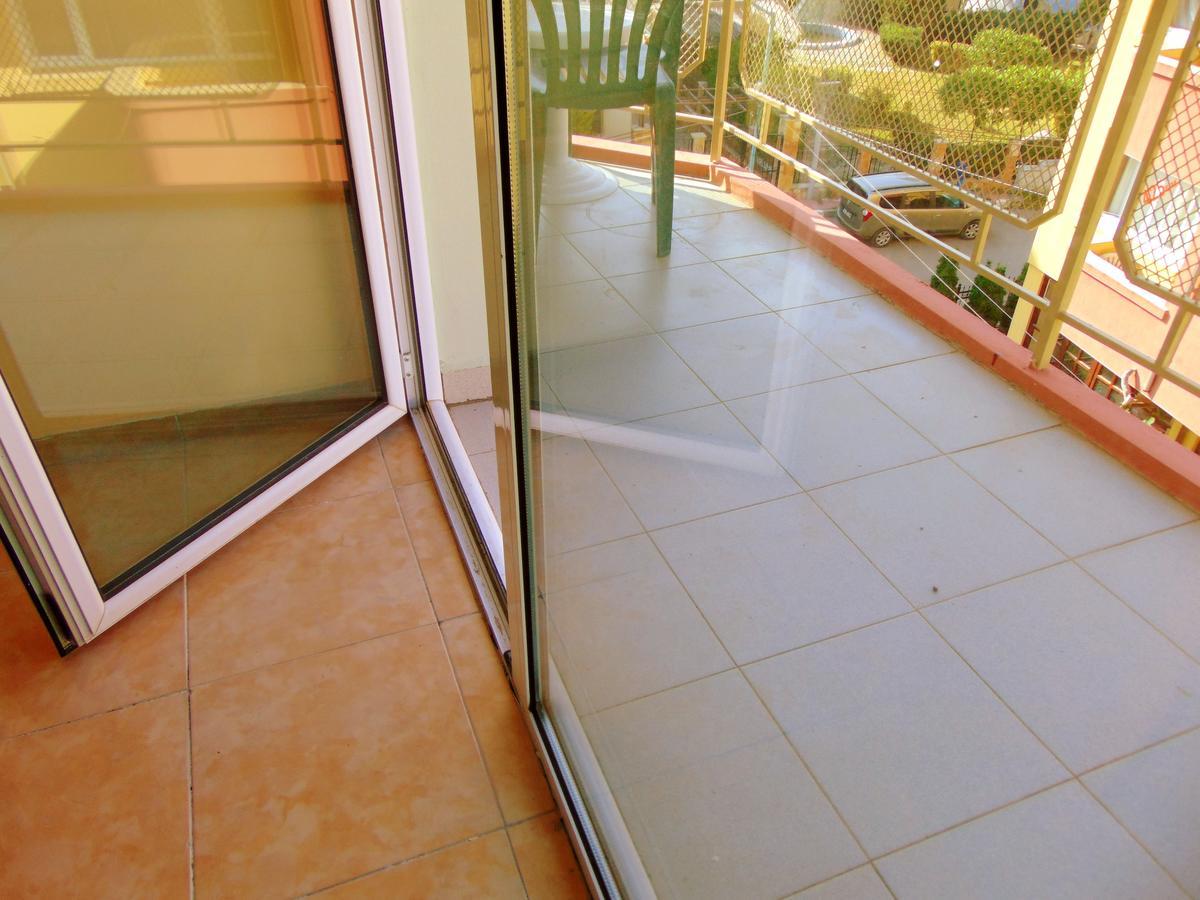 Cristal Hotel Ravda Bagian luar foto