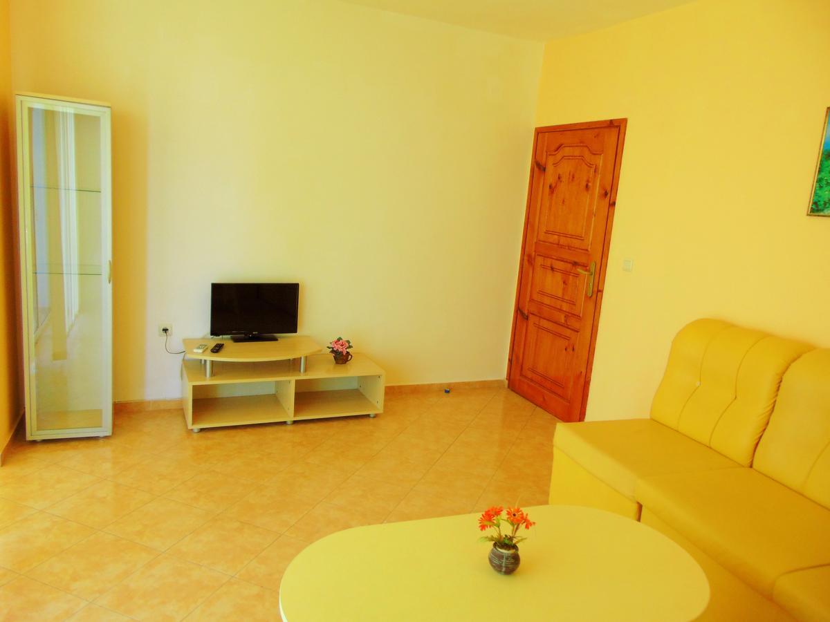 Cristal Hotel Ravda Bagian luar foto