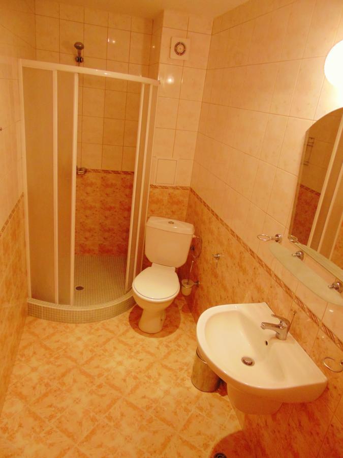 Cristal Hotel Ravda Bagian luar foto