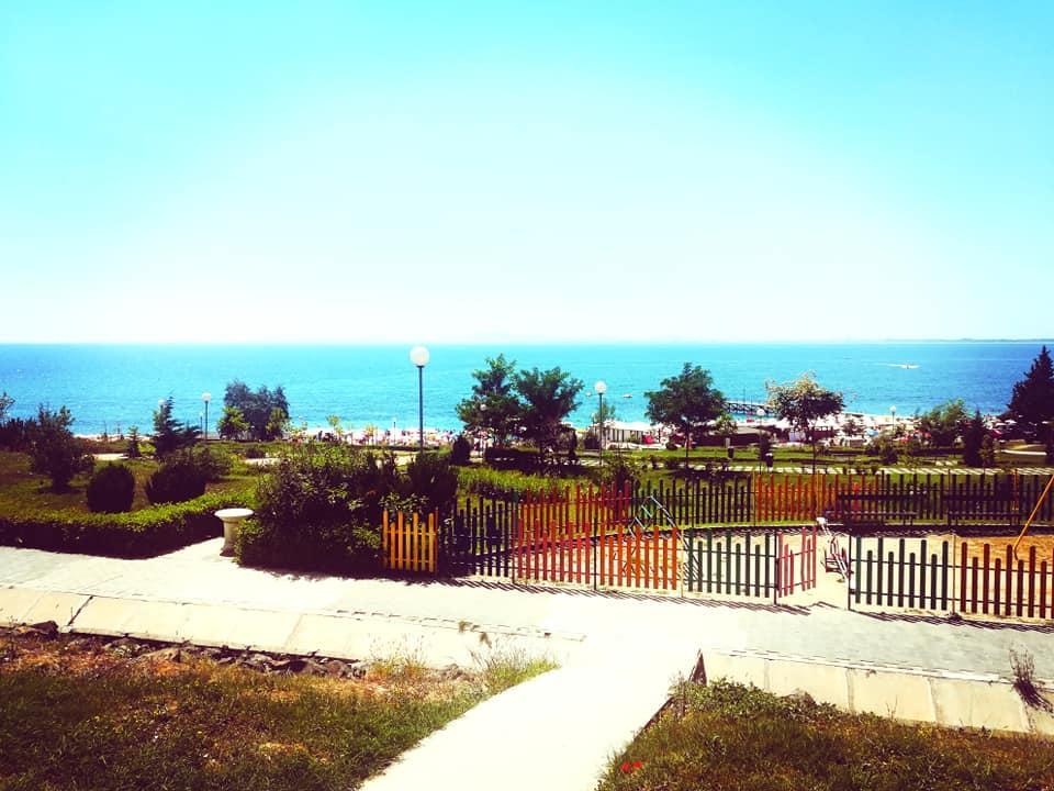Cristal Hotel Ravda Bagian luar foto